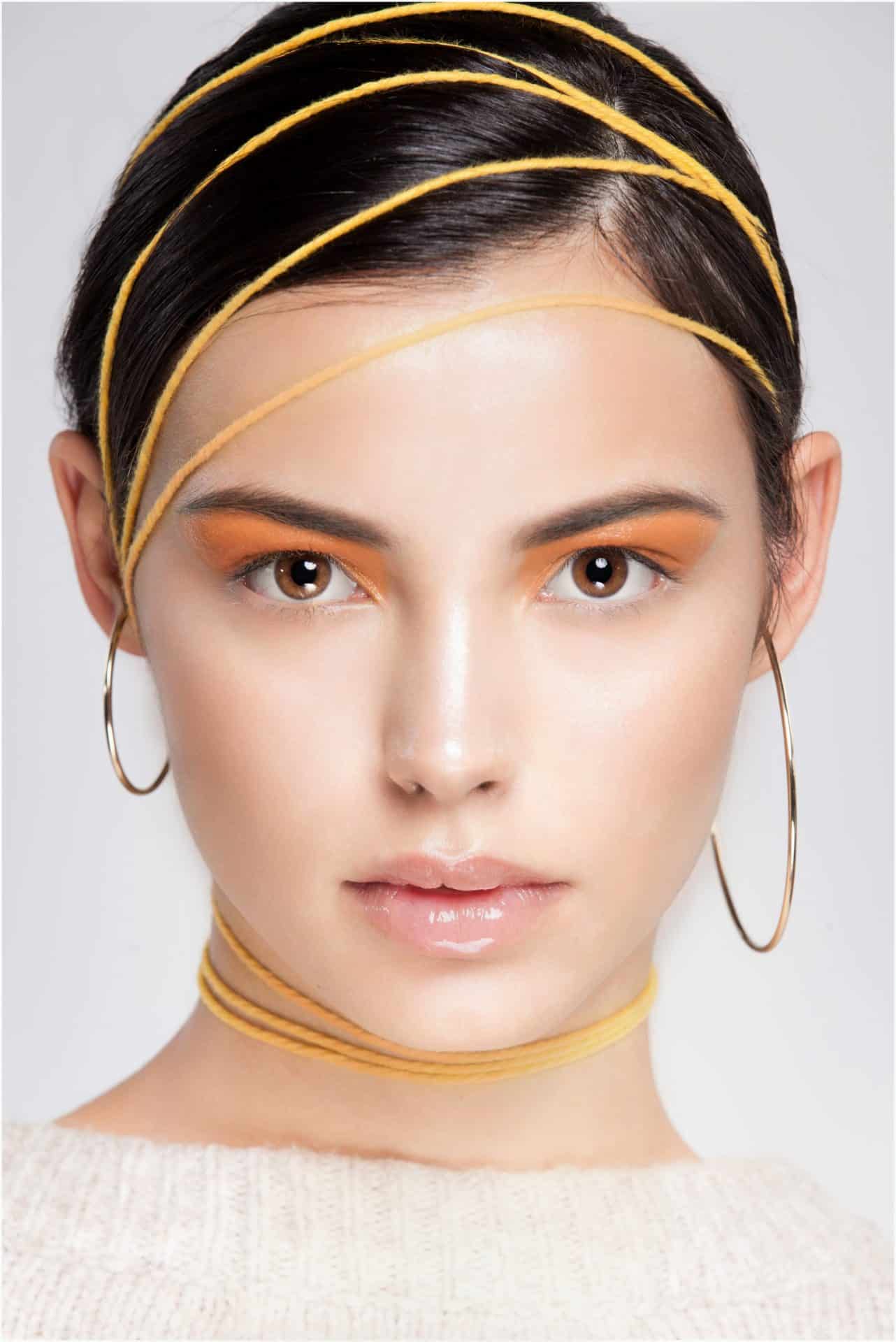 Maquillage beauté réalisé par une élève en formation maquilleur artistique professionnel à Paris